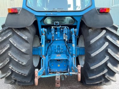 Ford 8830
