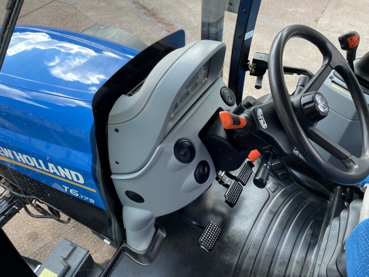 New Holland T6.175