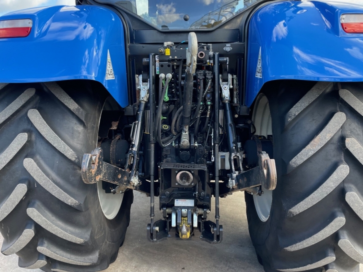 New Holland T6.175