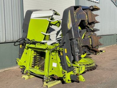 Claas Orbis 600 8 row Maize header