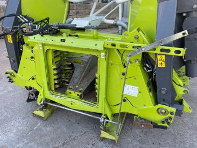 Claas Orbis 600 8 row Maize header