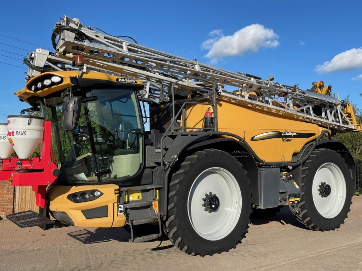 Challenger RoGator RG655D sprayer