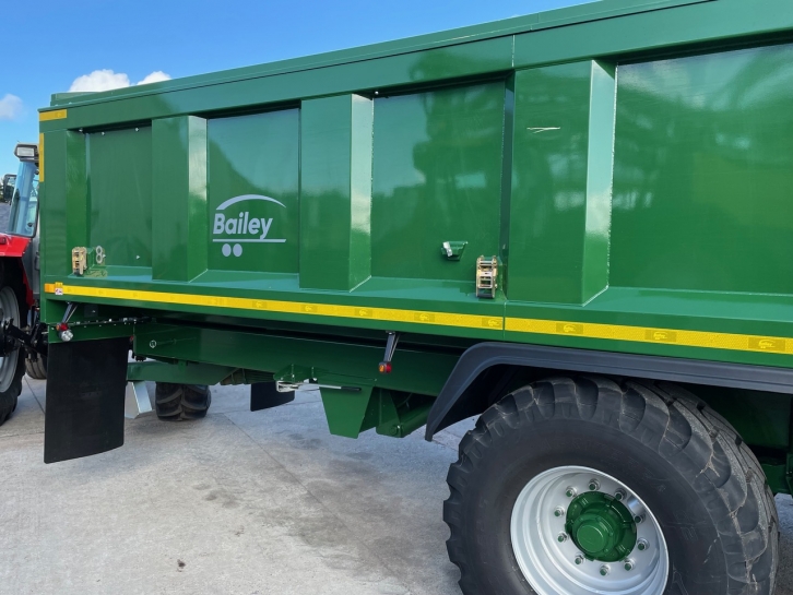 Bailey 14 ton Root trailer