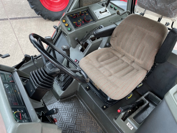 Massey Ferguson 3050E