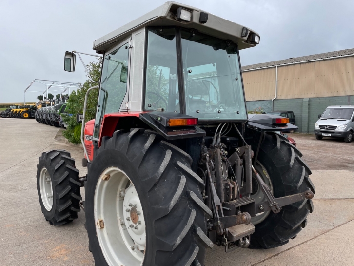Massey Ferguson 3050E