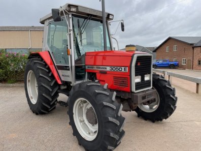 Massey Ferguson 3050E