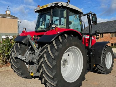 Massey Ferguson 7719S Exclusive