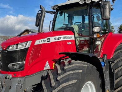 Massey Ferguson 7719S Exclusive