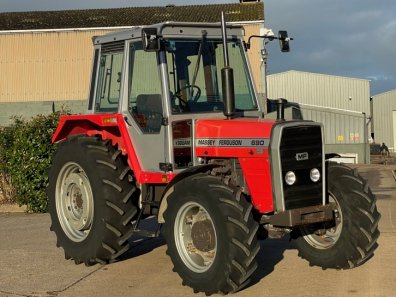 Massey Ferguson 690
