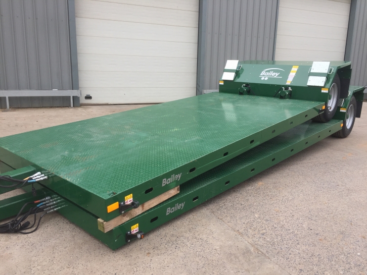 Bailey drop deck 8/48 low loader