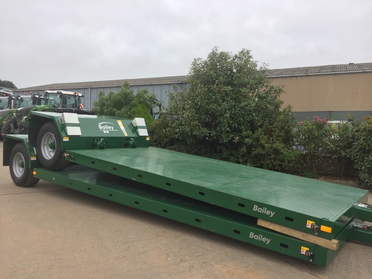 Bailey drop deck 8/60 low loader