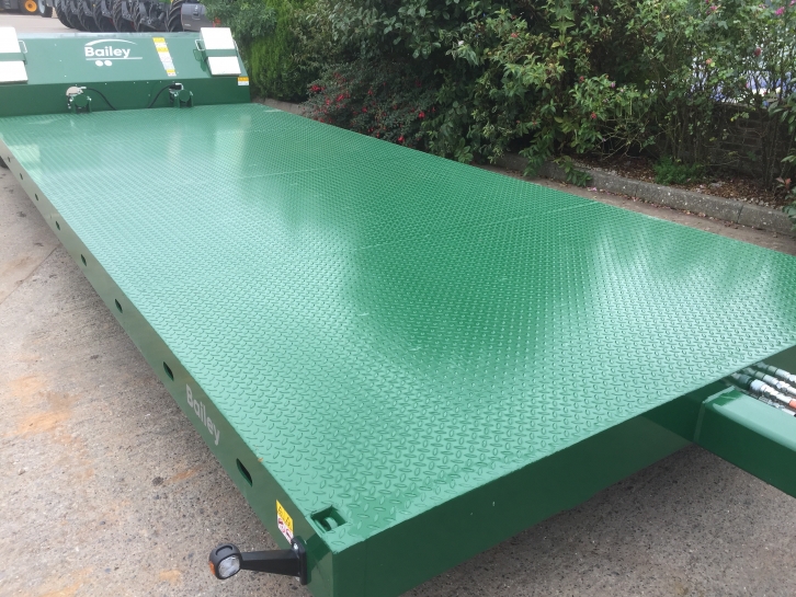 Bailey drop deck 8/60 low loader