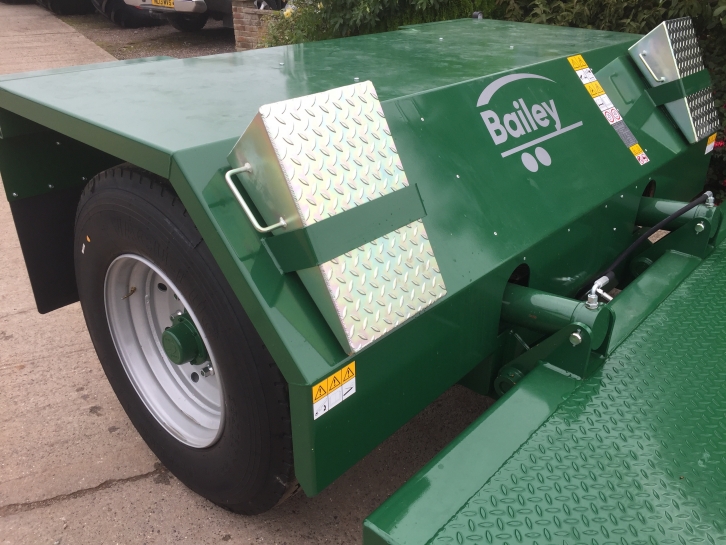 Bailey drop deck 8/60 low loader