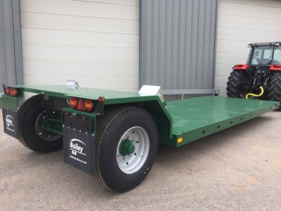 Bailey drop deck 8/60 low loader