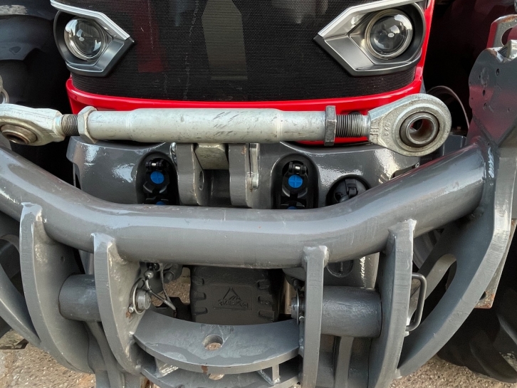 Massey Ferguson 8740S Exclusive