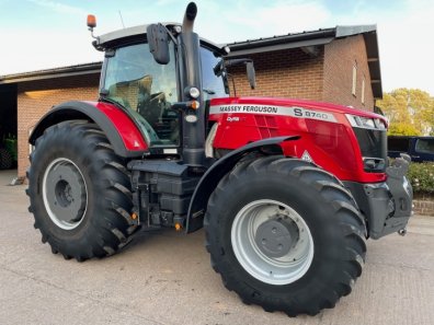 Massey Ferguson 8740S Exclusive