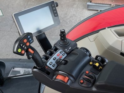 Massey Ferguson 8740S Exclusive