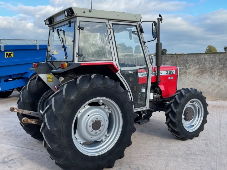 Massey Ferguson 362