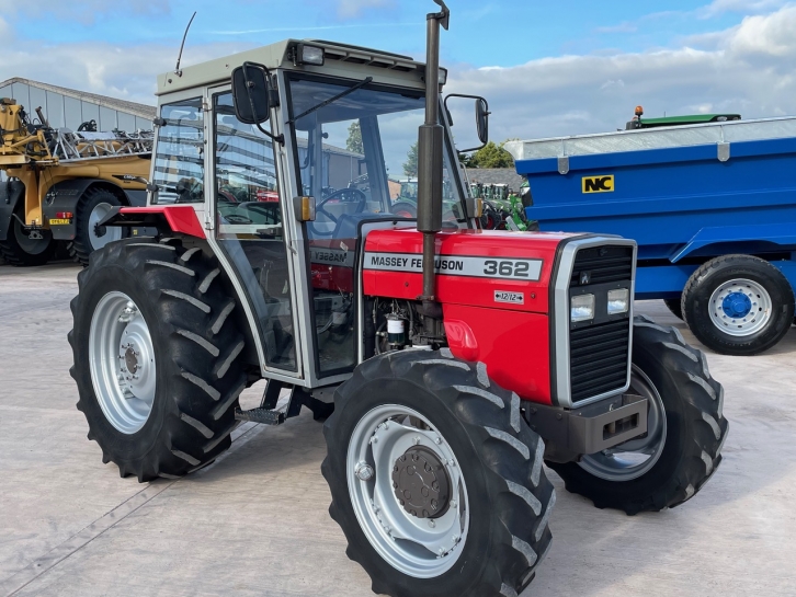 Massey Ferguson 362