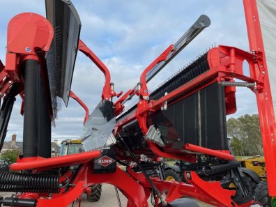 Kuhn Merge Maxx 950