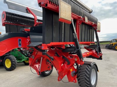Kuhn Merge Maxx 950
