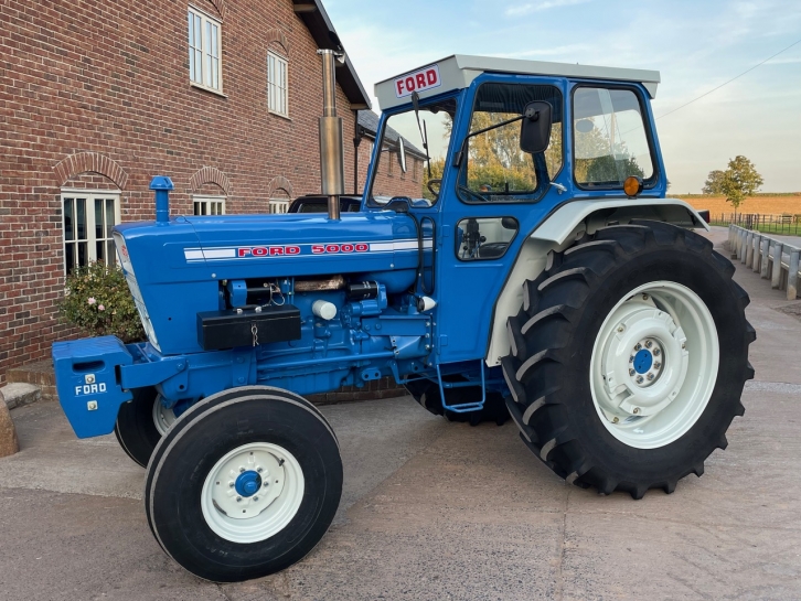 Ford 5000