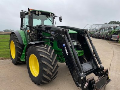 John Deere 6630