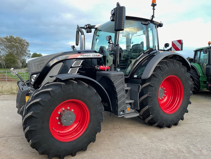 Fendt 724 Profi-Plus