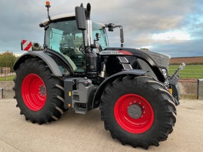Fendt 724 Profi-Plus