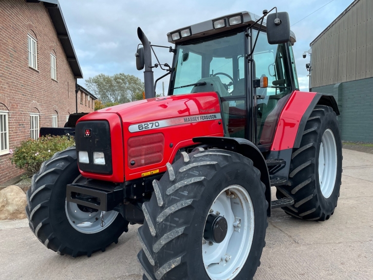 Massey Ferguson 6270