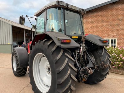 Massey Ferguson 6270