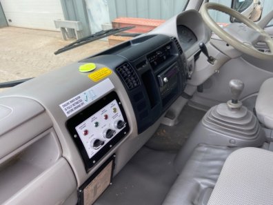 Hino 300 815 lorry