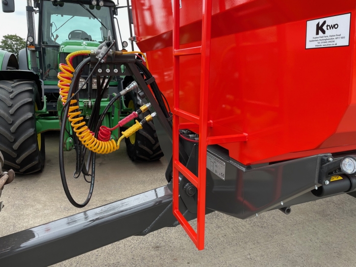 Ktwo Curve 1800 18 Ton grain trailer