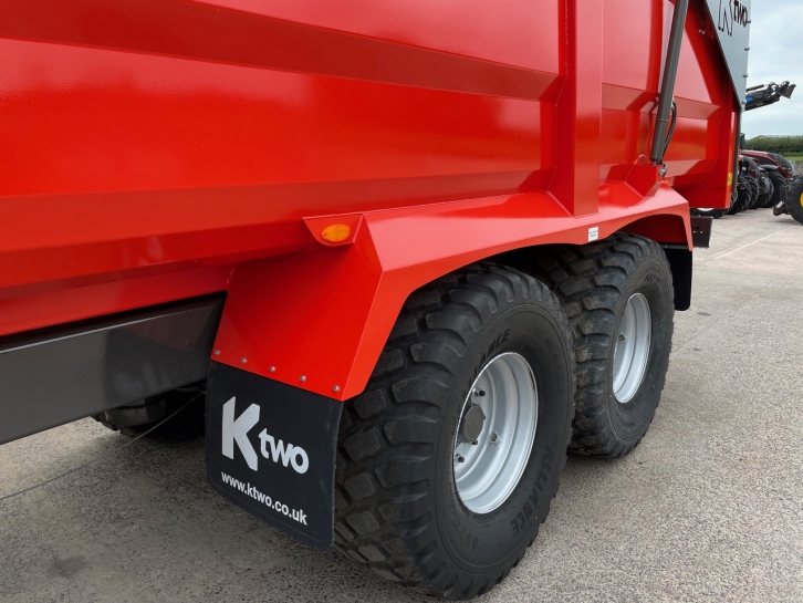 Ktwo Curve 1800 18 Ton grain trailer