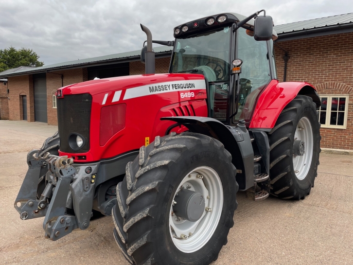Massey Ferguson 6499