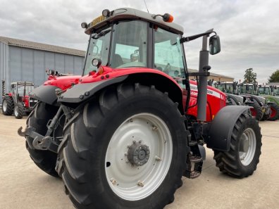 Massey Ferguson 6499