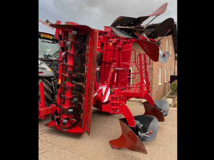 Grimme GF 600 bed tiller