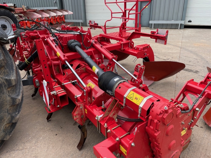 Grimme GF 600 bed tiller