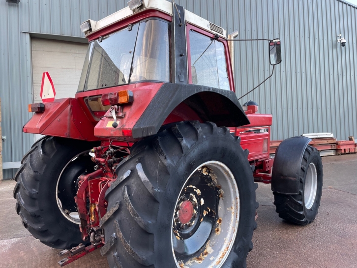 International 1255XL