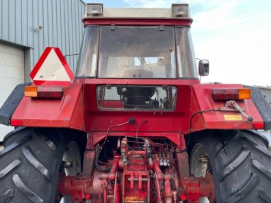 International 1255XL
