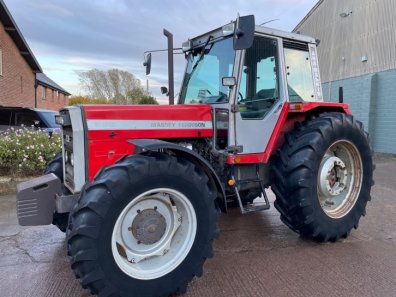 Massey Ferguson 699