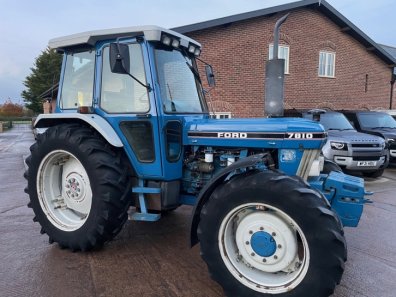Ford 7810 II
