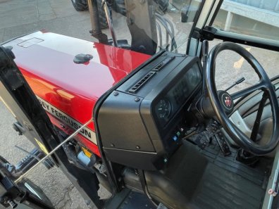 Massey Ferguson 382