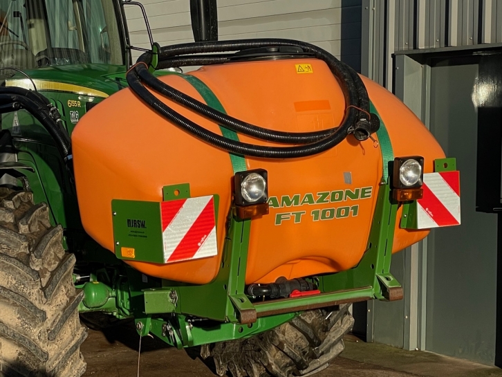 Amazone UF 1501 24 Metre sprayer