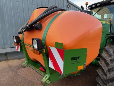 Amazone UF 1501 24 Metre sprayer