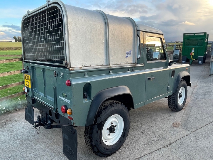 Land Rover Defender 90 Truck Cab 2.4 Diesel