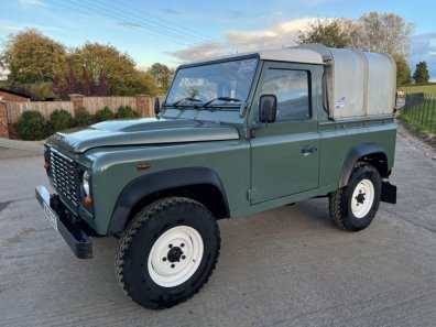Land Rover Defender 90 Truck Cab 2.4 Diesel