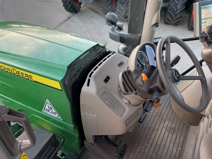 John Deere 6155R Ultimate