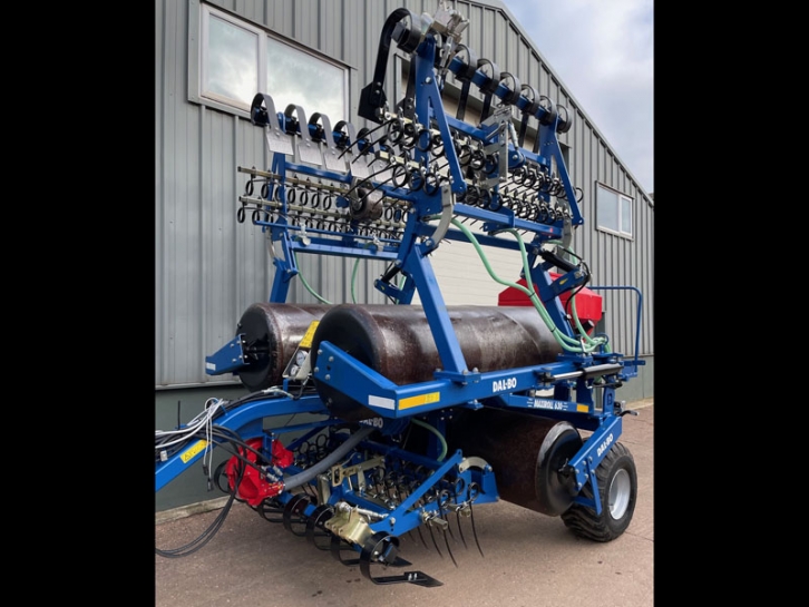 Dal-Bo Maxiroll 630 hydraulic folding rollers