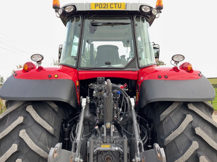 Massey Ferguson 7719S Exclusive